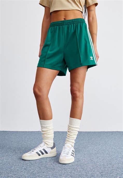 shorts adidas grün damen